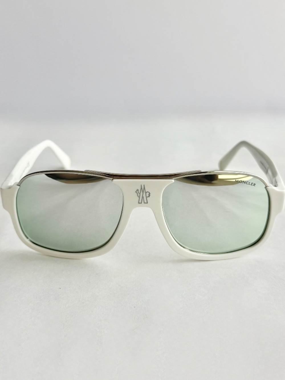 Moncler White Shield Sunglasses Mirrored Lenses Sport Luxe w/ Case - Picture 4 of 6